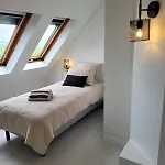 Vila Maisons De Familles Vacation With Pool And Mont-saint-michel Vains