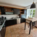 Vila Maisons De Familles Vacation With Pool And Mont-saint-michel Vains