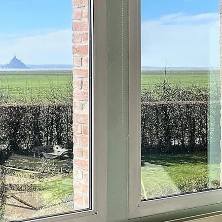 Maisons De Familles Vacation With Pool And Mont-saint-michel